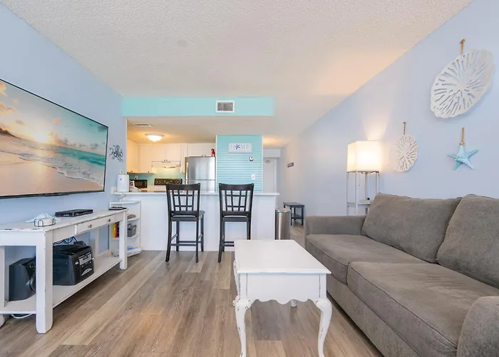Apartment Island Winds West 473 *